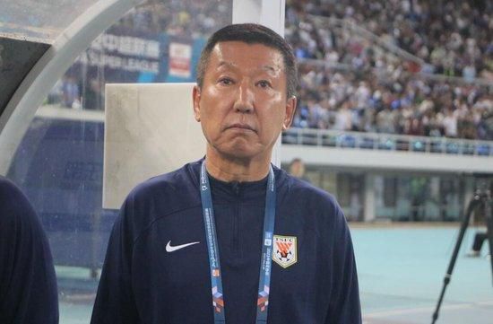 至于婚后会否努力造人，他们回应顺其自然并不抗拒新生命到来。